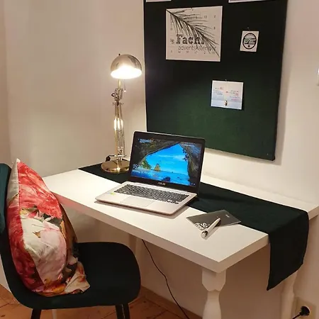 Kienreich - Verstecktes Juwel Im Zentrum Von Apartament